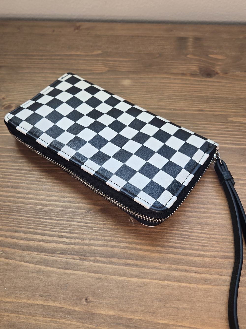 Checkered Black and White Zip Wallet